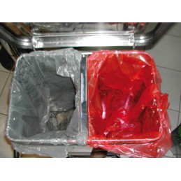Séparateur intérieur support sac poubelle en inox une fois mis en place.