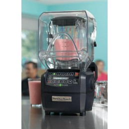 Blender pour smoothies de bar 880 W : mise en  situation